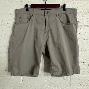 PD&C Mens Shorts 38 Tan Stretch 11" Inseam Flat Front Cotton Blend E14